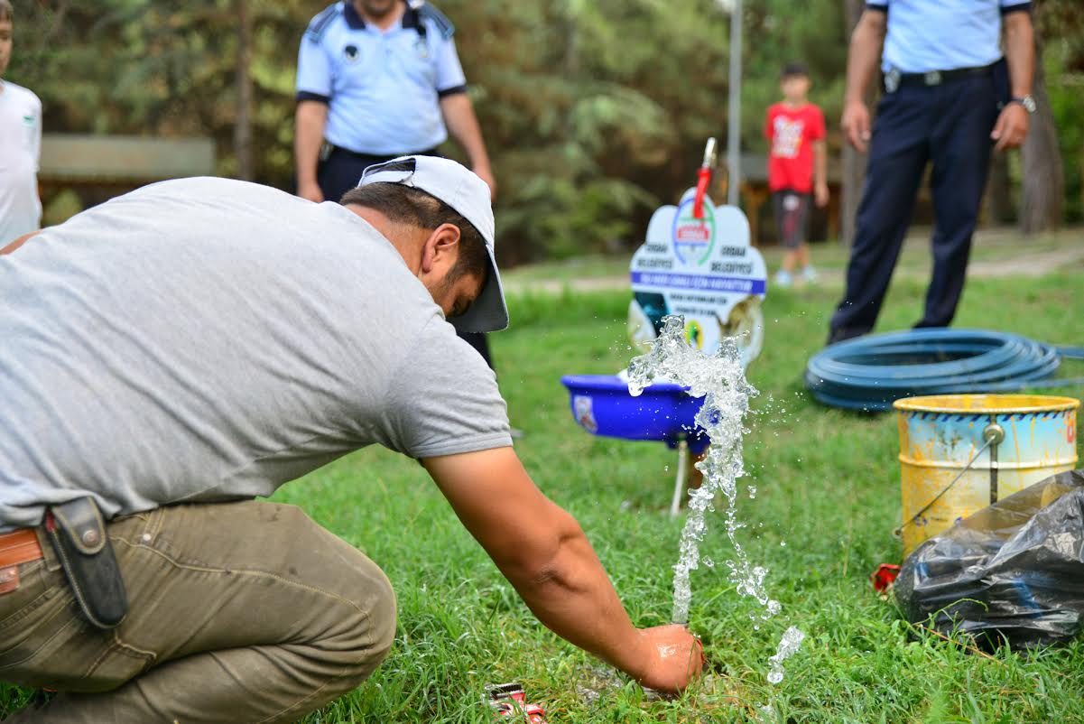 Erbaa'da Sokak Hayvanları için Otomatik Su Kabı