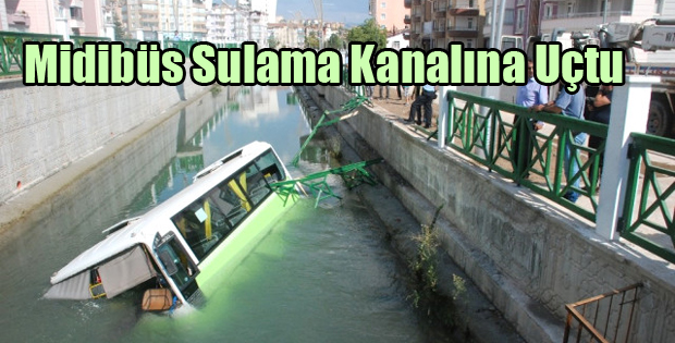 Halk Midibüsü Sulama Kanalına Düştü: 5 Yaralı