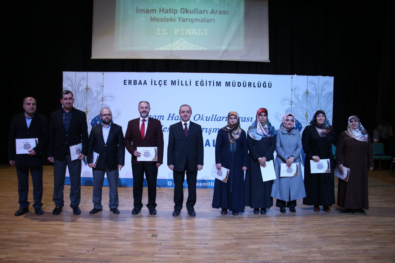 İmam Hatip Okulları Arası Mesleki Yarışmaları İl Finali Ödül Töreni Erbaa'da Yapıldı