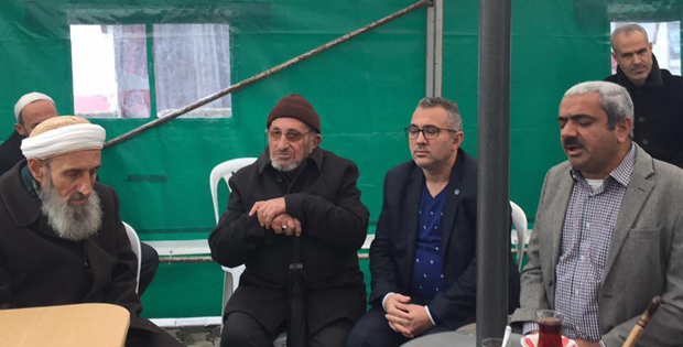 Şehit Kaymakam Safitürk'ün Kabri ve Ailesine Tokatlılardan Ziyaret