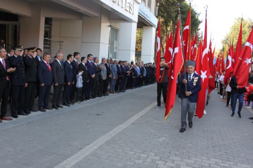 Cumhuriyetimizin 100. Yılı Erbaa'da büyük bir coşku ve heyecan ile kutlandı.