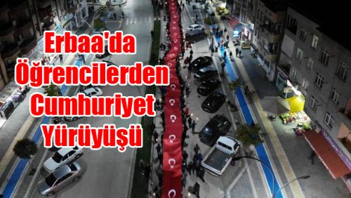 Erbaa'da Öğrencilerden Cumhuriyet Yürüyüşü