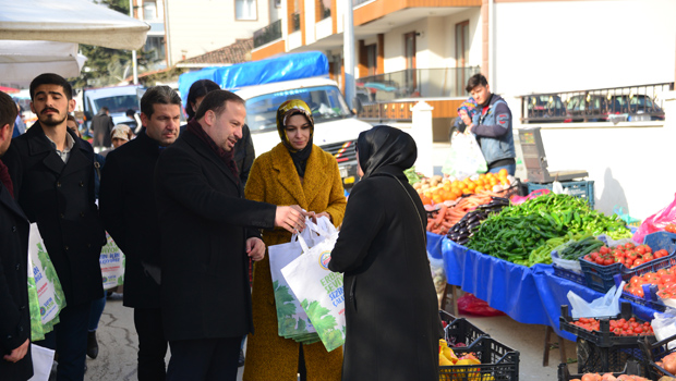 BAŞKAN YILDIRIM PAZAR ESNAFINI ZİYARET ETTİ