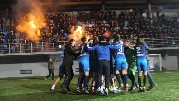 ERDEF SELMAN ÜSTÜNDAĞ FUTBOL TURNUVASI FİNALİ BÜYÜK BİR ÇOŞKU İLE SONA ERDİ