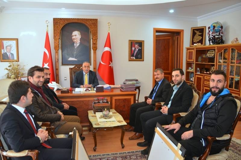 FOTOĞRAF SANATÇILARINDAN VALİ CAN'A ZİYARET