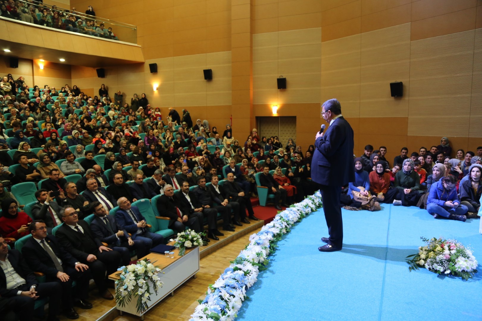 Hayati İnanç Erbaalılarla Buluştu