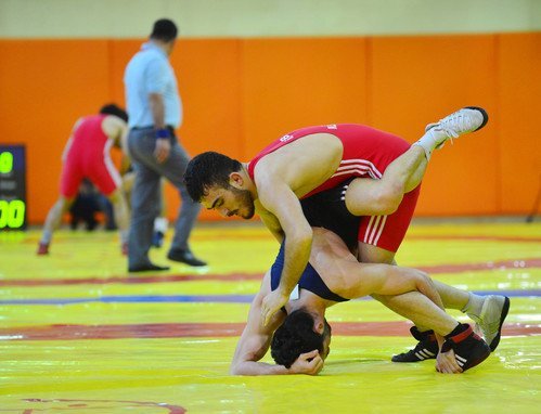 Kurtuluş Güreş Şampiyonasından Tokat'a 3 Madalya