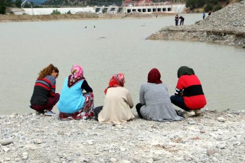 7 Yaşındaki Halil, Kelkit Çayı'nda Aranıyor