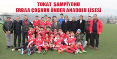 BİR BAŞARIDA FUTBOL VE VOLEYBOL TAKIMLARIMIZDAN