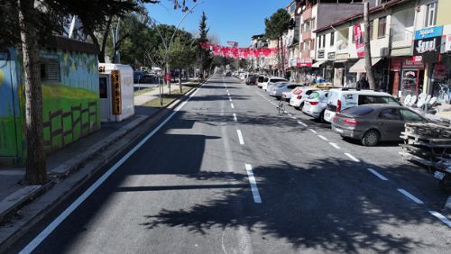 Erbaa'daki en işlek caddelerden biri yenilendi