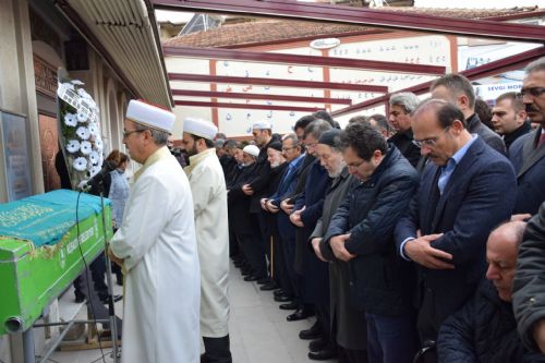 Eski Tokat Milletvekili Coşkun Çakır'ın Annesi Son Yolculuğuna Uğurlandı