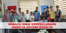 GENÇLİK SPOR YAĞLI GÜREŞTE MADALYAYA DOYMUYOR