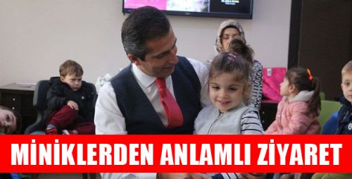 MİNİKLERDEN ÖĞRETMENLER GÜNÜ SÜRPRİZİ