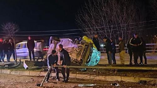 Yola çıkan köpek, kazaya neden oldu: 5 yaralı