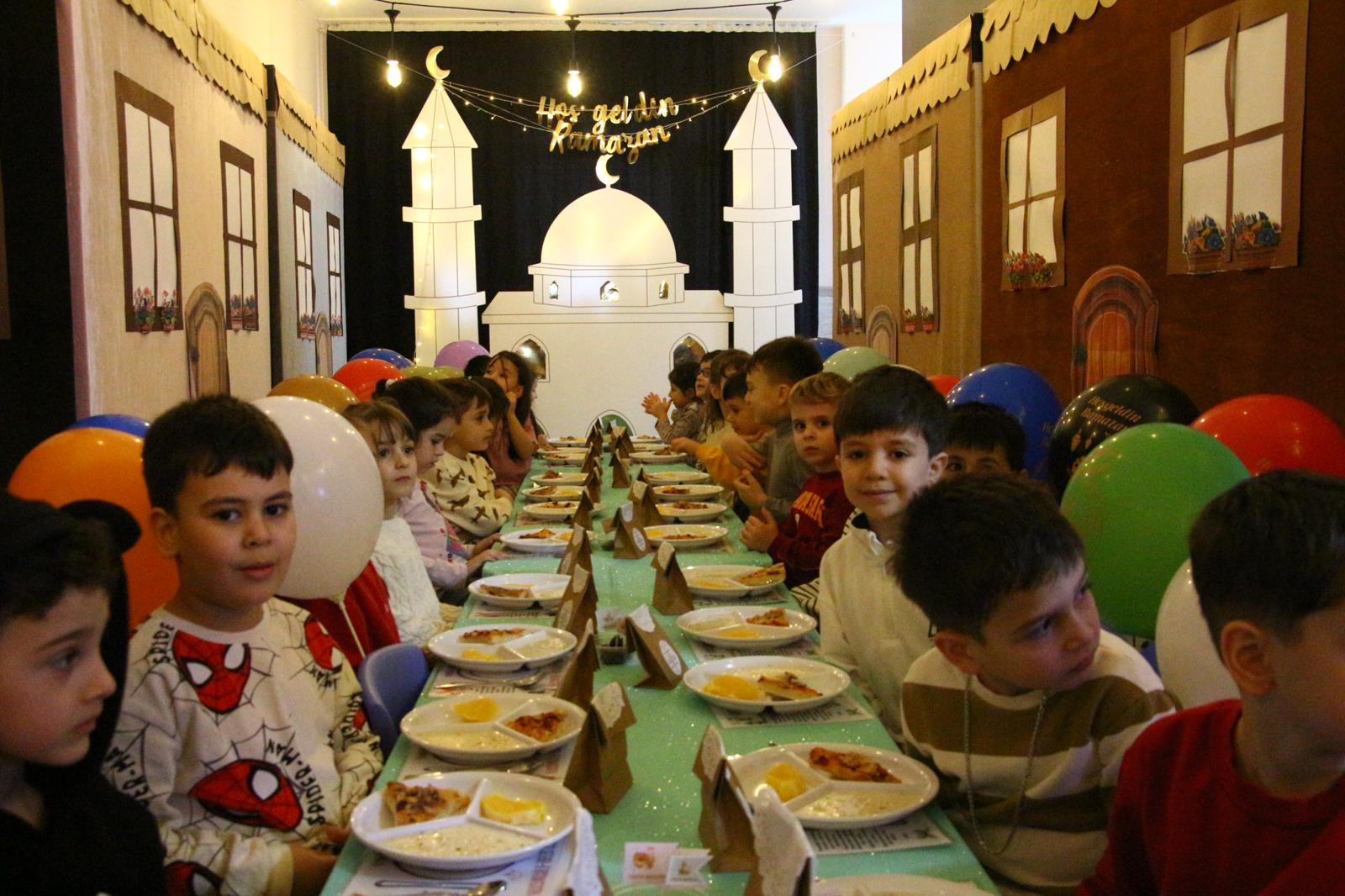 Öğrencilerin Tekne Orucu  ve Ramazan Sokağı Heyecanı