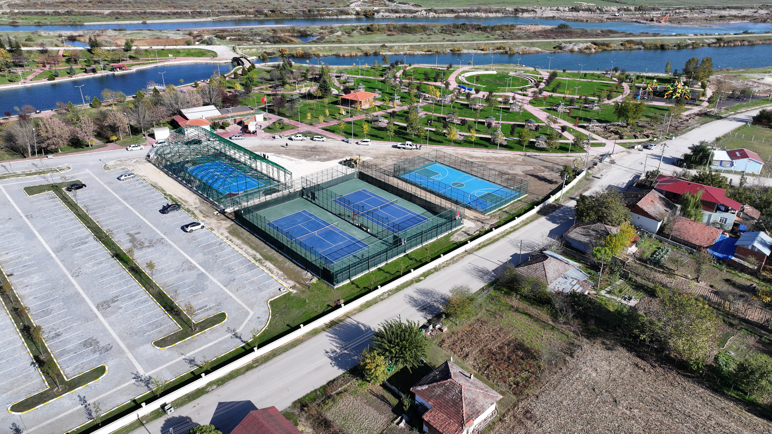 Tokat Bölgesinin En Prestijli Tenis Kortları Nerede Dersiniz?