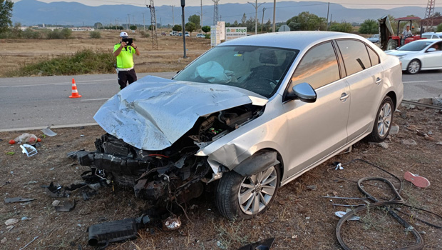 TOKAT'ta iki otomobil çarpıştı: 1 ölü, 1 yaralı